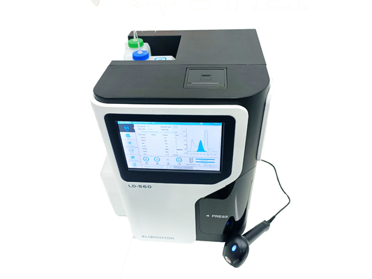 HbA1c Analysator LD-560 Volledige Geautomatiseerde Analysator voor HbA1c die Dubbele Gediplomeerde CV&lt;2% HPLC Methodeanalysator testen